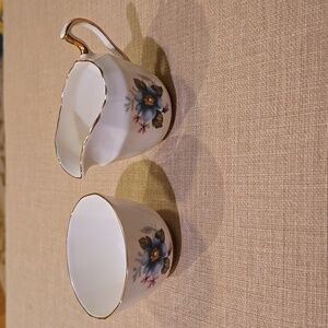 Vintage Royal Windsor Individual Size Cream & Sugar Set